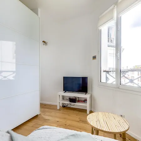 Lumineux Au Dernier Etage París