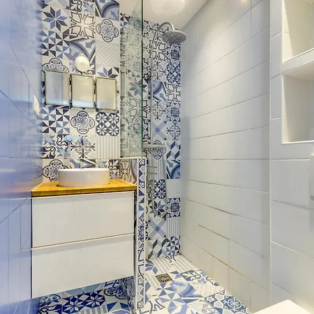 Lumineux Au Dernier Etage Apartamento