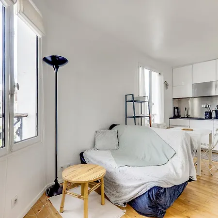 Apartment Lumineux Au Dernier Etage Paris